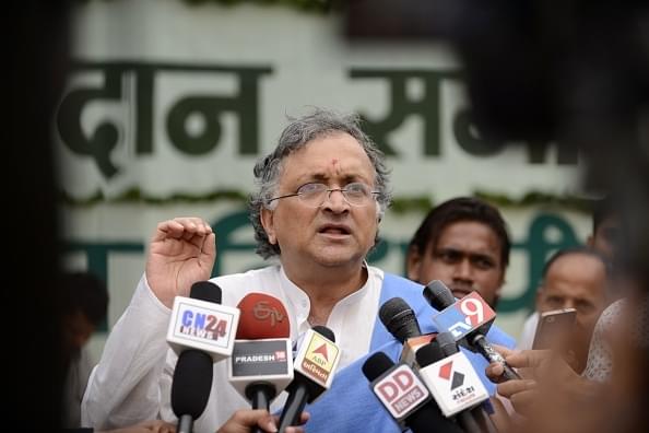 Ramachandra Guha (SAM PANTHAKY/AFP/Getty Images)